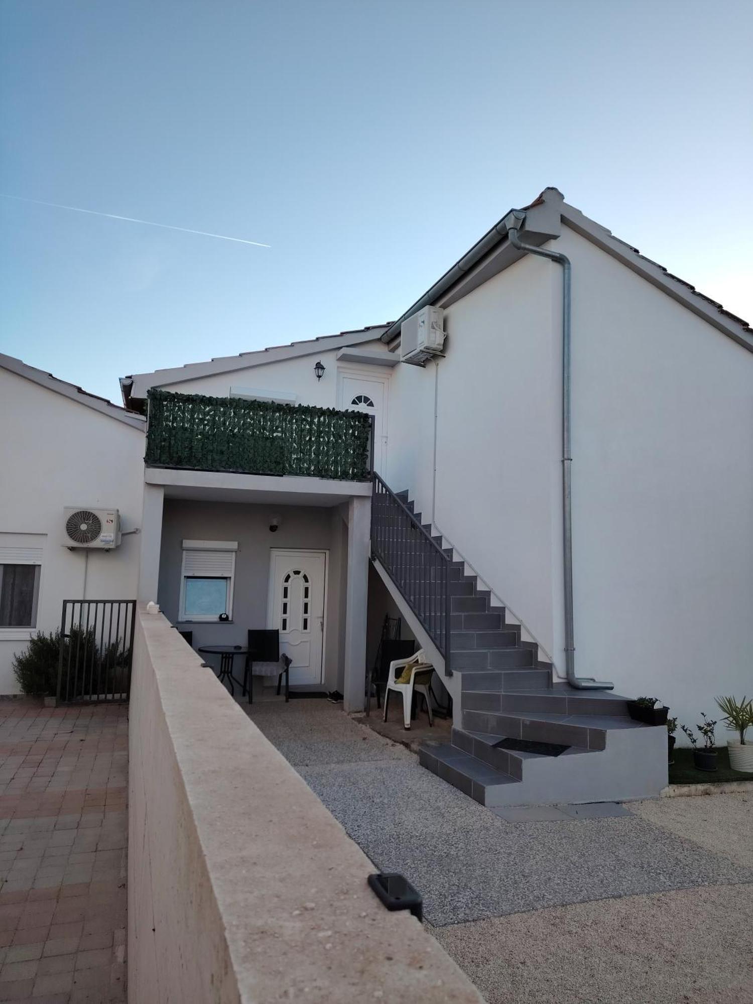Apartman Enia Murvica  Esterno foto